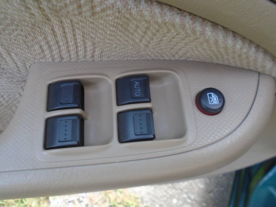 Used 2002 Honda Civic EX image 18