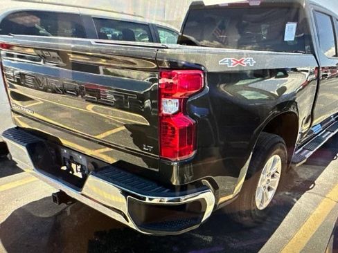 Used 2023 Chevrolet Silverado 1500 LT w/ Protection Package AWD/4WD image 5