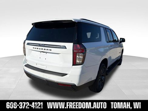 Used 2021 Chevrolet Suburban Z71 w/ Z71 Signature Package AWD/4WD image 7
