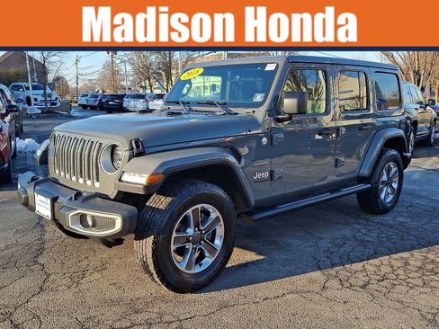 Used 2018 Jeep Wrangler Unlimited Sahara w/ Dual Top Group image 1