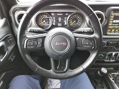 Used 2021 Jeep Wrangler Sport S image 40