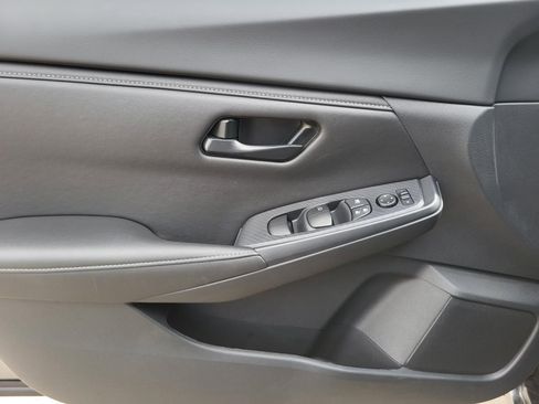 New 2025 Nissan Sentra S image 15