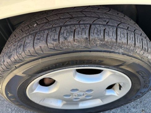 Used 2004 Toyota Highlander Limited image 7