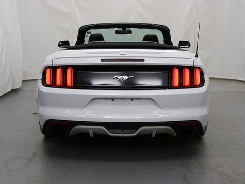 Used 2017 Ford Mustang Premium image 6
