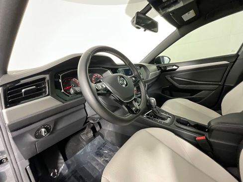 Used 2021 Volkswagen Jetta R-Line FWD image 15