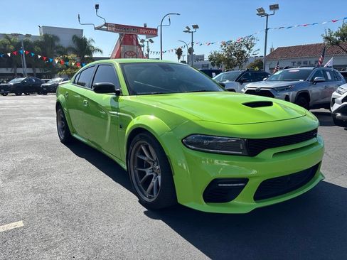 Used 2023 Dodge Charger Scat Pack RWD image 2