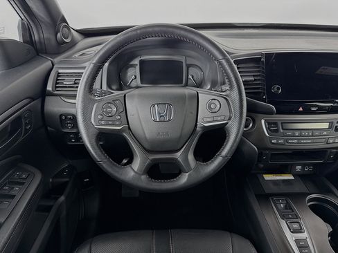 Certified 2022 Honda Passport TrailSport image 23