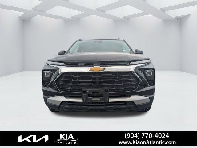 Used 2025 Chevrolet TrailBlazer LT FWD image 6