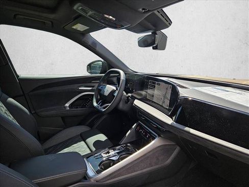 New 2026 Audi SQ5 Premium Plus AWD/4WD image 4