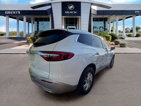 Used 2020 Buick Enclave Premium FWD image 3