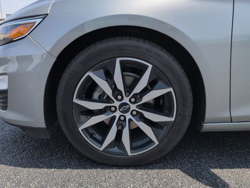 Used 2024 Chevrolet Malibu RS FWD image 32