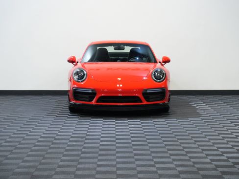 Used 2019 Porsche 911 Turbo S AWD/4WD image 4