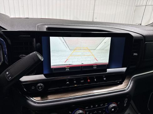 Used 2024 Chevrolet Silverado 1500 LT image 15