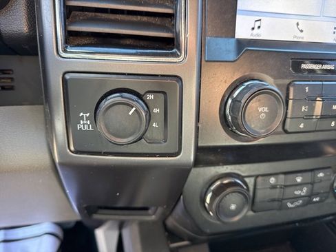 Used 2019 Ford F150 XLT image 13