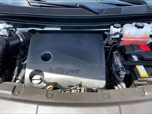 Used 2020 Chevrolet Traverse LT AWD/4WD image 10