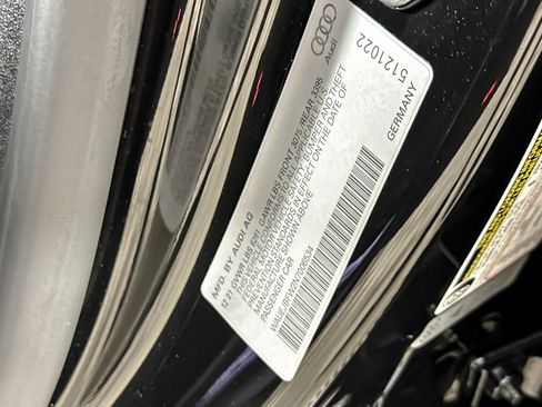 Used 2022 Audi e-tron GT Prestige w/ Prestige Package image 26