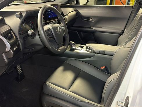 Used 2025 Lexus UX 300h AWD image 25