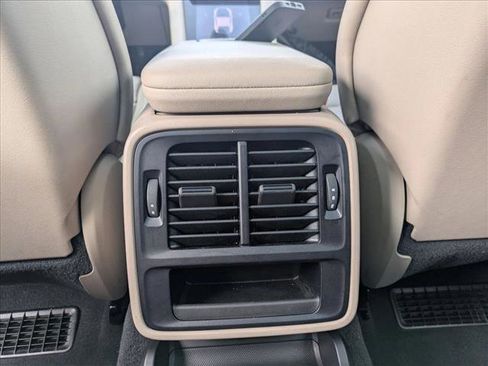 Used 2023 Porsche Taycan image 23