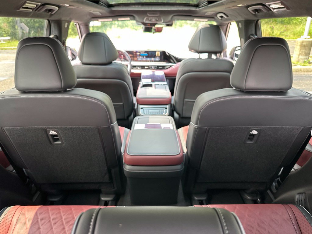New 2027 INFINITI QX80 Autograph AWD/4WD image 28