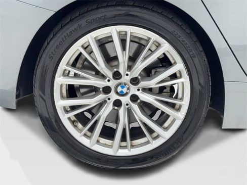 Used 2024 BMW 330i Sedan image 56