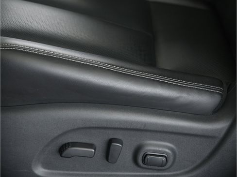 Used 2023 Nissan Murano SL w/ SL Moonroof Package image 26