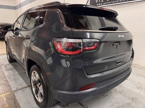 Used 2018 Jeep Compass Limited w/ Navigation Group image 4