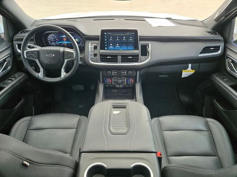 Used 2023 Chevrolet Tahoe Z71 w/ Luxury Package image 17