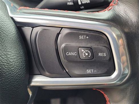 Used 2023 Jeep Gladiator Rubicon w/ Cold Weather Group image 15