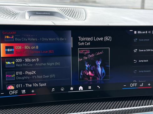 Used 2025 BMW X7 M60i image 26