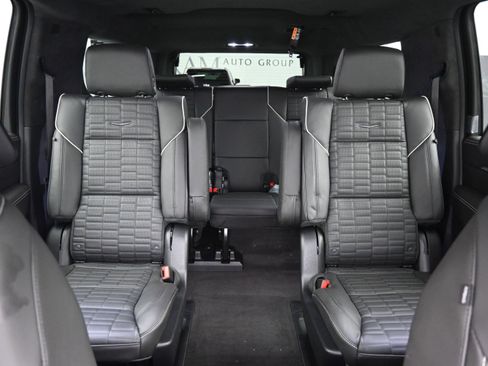 New 2026 Cadillac Escalade ESV Platinum Sport AWD/4WD image 14