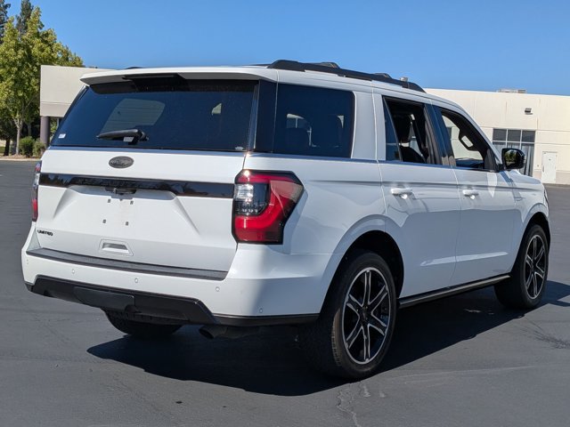Used 2021 Ford Expedition Limited AWD/4WD image 5