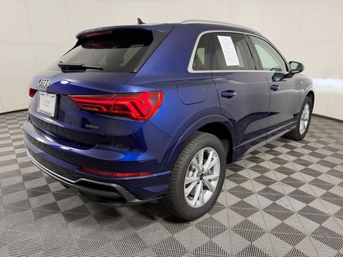 Certified 2025 Audi Q3 2.0T Premium w/ Convenience Package AWD/4WD image 9