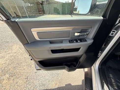 Used 2017 RAM 1500 Big Horn RWD image 7
