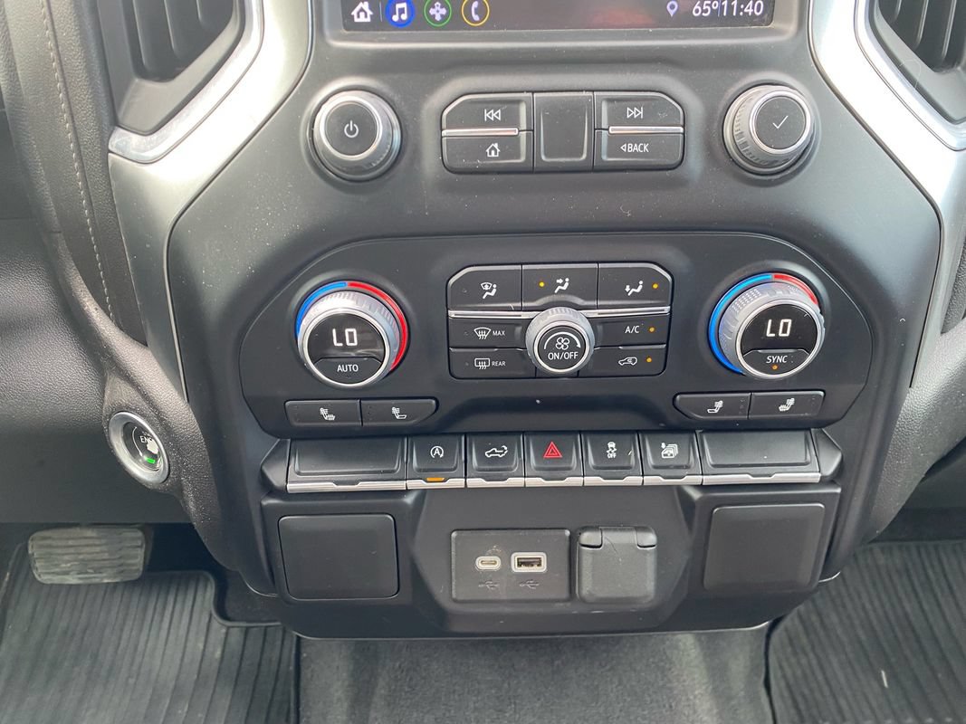 Used 2022 Chevrolet Silverado 1500 LT AWD/4WD image 26