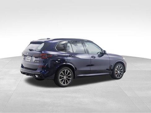 New 2026 BMW X5 xDrive40i w/ M Sport Package image 5