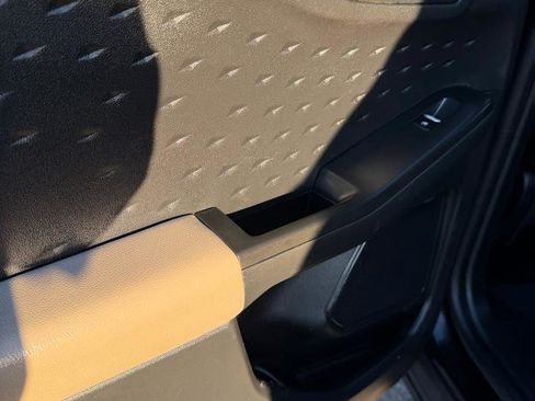 Used 2020 Ford Escape SEL image 26