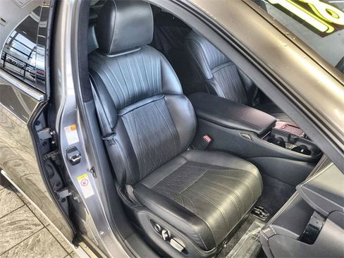 Used 2018 Lexus LS 500 image 25