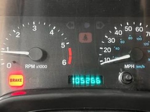 Used 1998 Jeep Wrangler Sport image 26