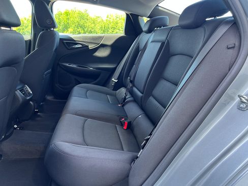 Used 2023 Chevrolet Malibu LT FWD image 25