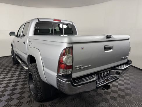 Used 2010 Toyota Tacoma PreRunner RWD image 6