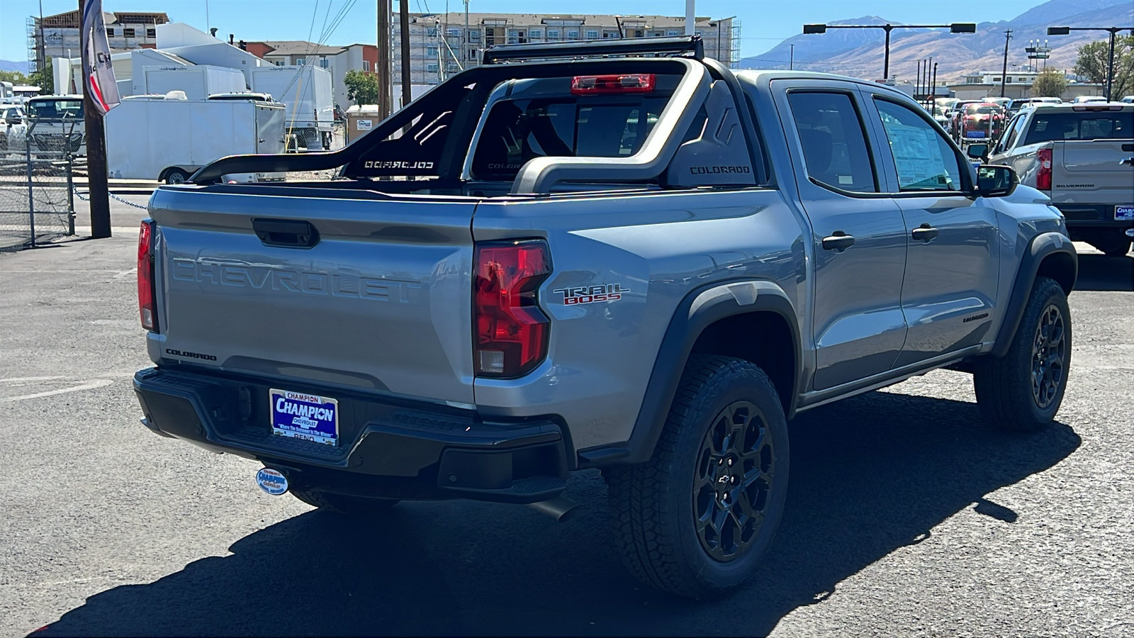 New 2026 Chevrolet Colorado Trail Boss w/ Midnight Edition AWD/4WD image 5