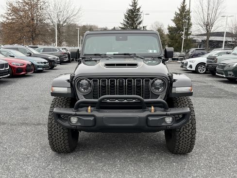 Used 2023 Jeep Wrangler Unlimited Rubicon 392 image 2