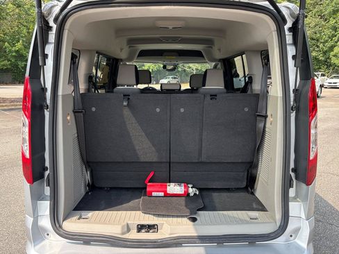 Used 2022 Ford Transit Connect XLT FWD image 35