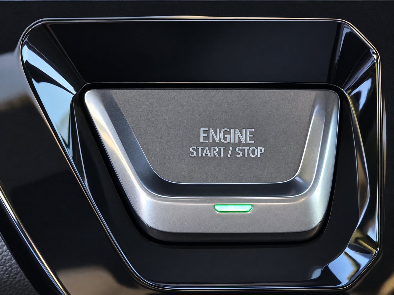 Certified 2025 GMC Sierra 3500 AT4 w/ AT4 Premium Plus Package AWD/4WD image 24