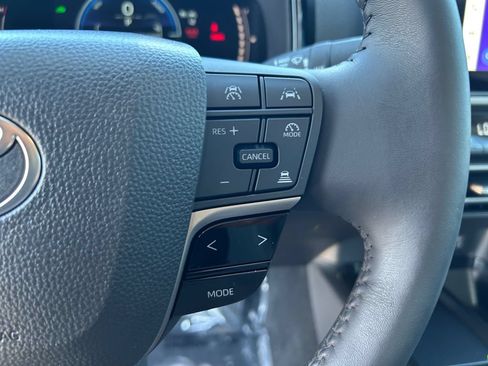 Certified 2025 Toyota Camry LE w/ Convenience Package AWD/4WD image 16