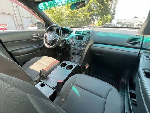 Used 2016 Ford Explorer 4WD Police Interceptor w/ Ready For The Road Package image 17