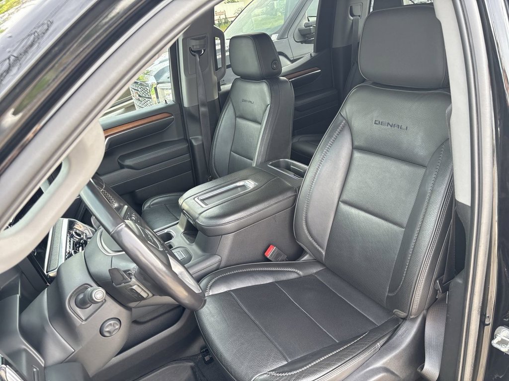 Used 2022 GMC Sierra 1500 Denali AWD/4WD image 25