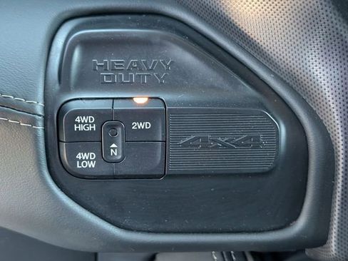 Used 2022 RAM 2500 Limited AWD/4WD image 22