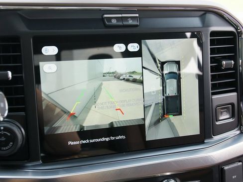 New 2025 Ford F350 King Ranch w/ Chrome Package image 33