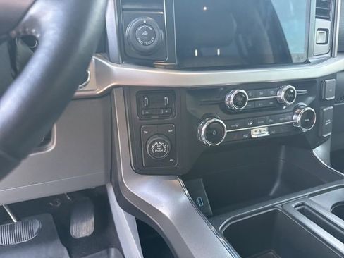 Used 2022 Ford F150 XLT w/ Equipment Group 302A High image 18